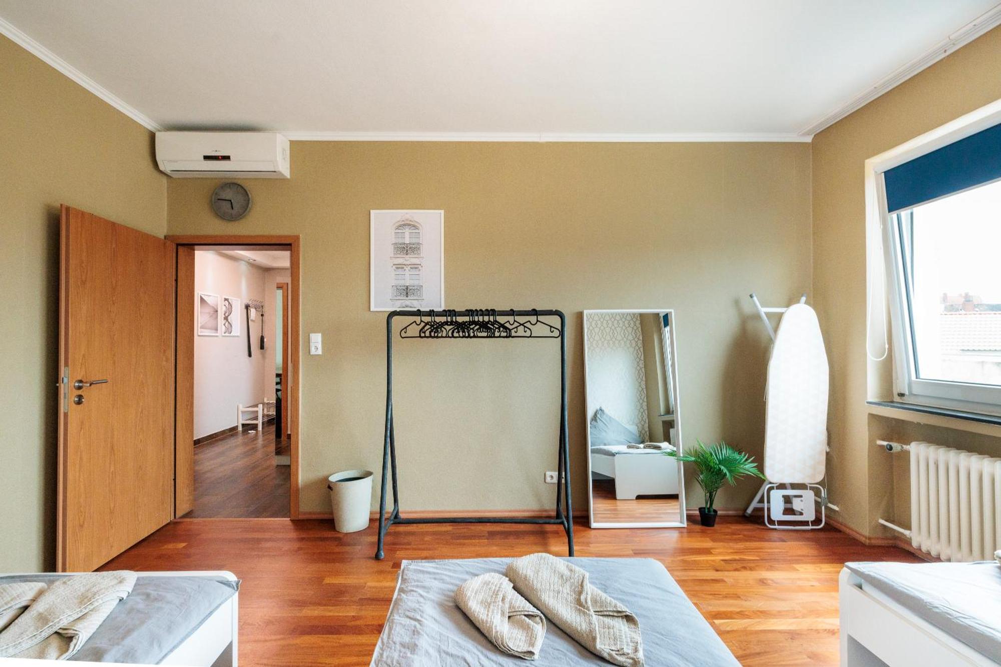 86Qm - 3 Rooms - Central - Rhm Apartments Hannover Buitenkant foto