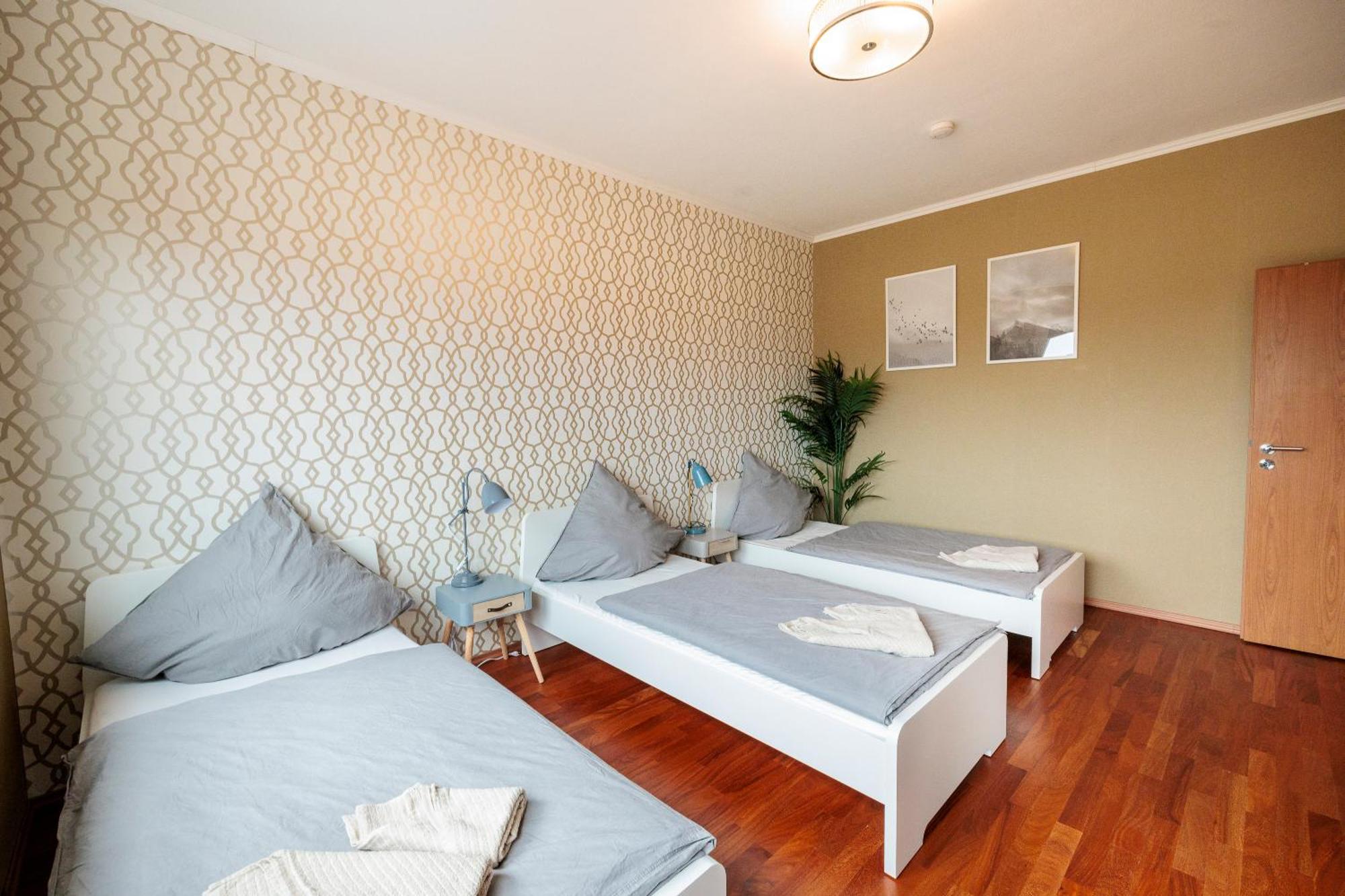 86Qm - 3 Rooms - Central - Rhm Apartments Hannover Buitenkant foto